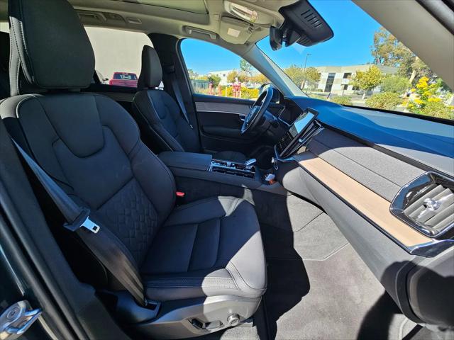 2025 Volvo XC90 B6 Plus 7-Seater