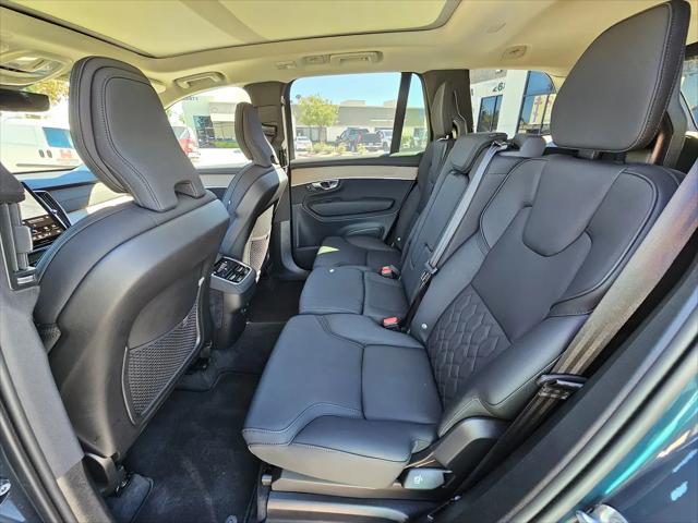 2025 Volvo XC90 B6 Plus 7-Seater