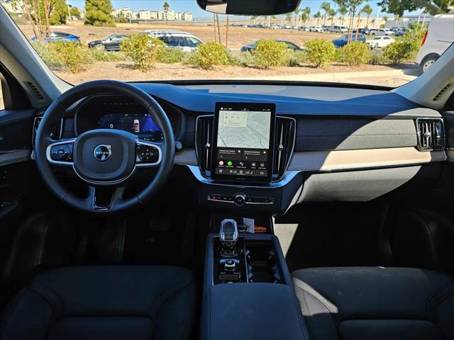2025 Volvo XC90 B6 Plus 7-Seater
