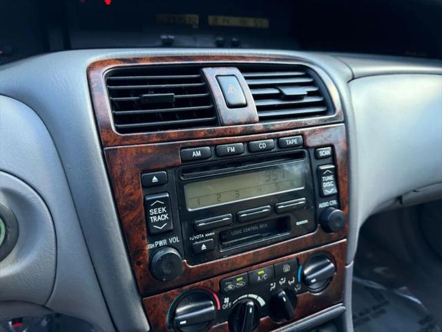 2001 Toyota Avalon XL