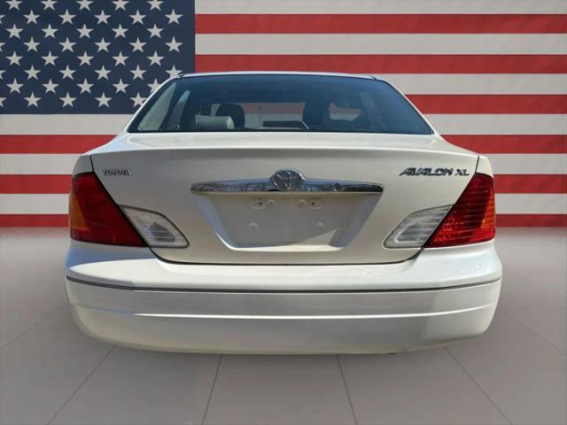 2001 Toyota Avalon XL