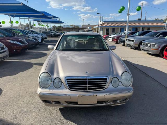2000 Mercedes-Benz E 320 4M