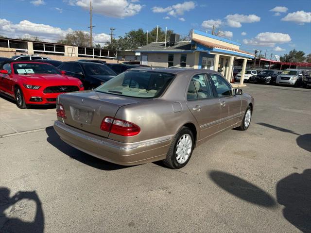 2000 Mercedes-Benz E 320 4M