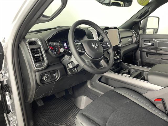 2026 RAM Ram 3500 RAM 3500 BIG HORN CREW CAB 4X4 64 BOX