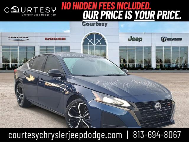 2023 Nissan Altima SR FWD 2023 Nissan Altima SR FWD