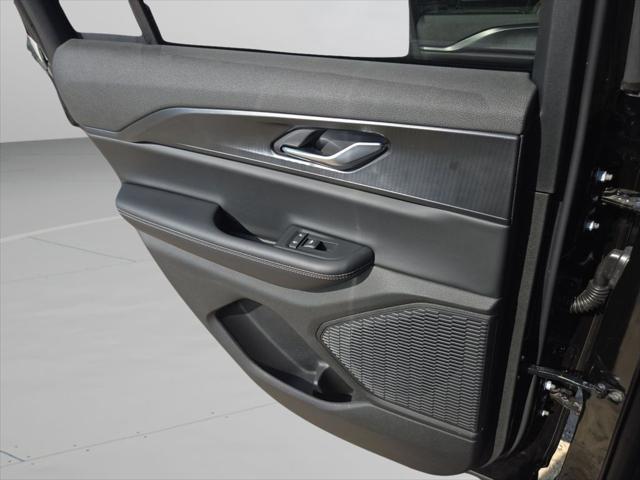 2025 Jeep Grand Cherokee Altitude X 4x2