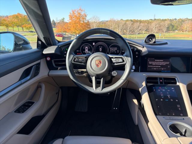 2025 Porsche Taycan 4