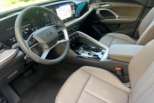 2025 Audi Q5 Premium Plus TFSI quattro S tronic