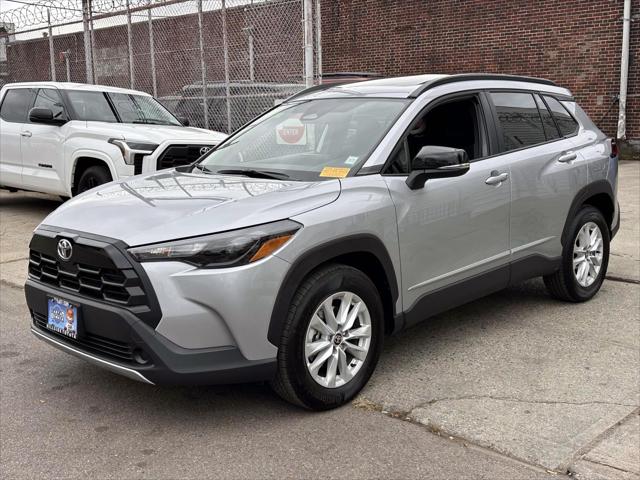 2026 Toyota Corolla Cross LE [11]