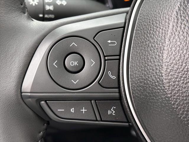 2026 Toyota Corolla Cross LE [33]