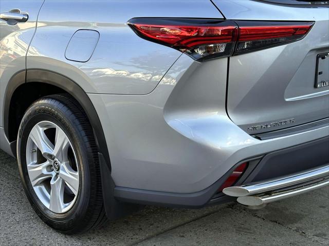 2023 Toyota Highlander L [8]