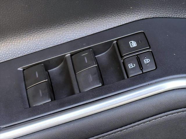 2023 Toyota Highlander L [10]