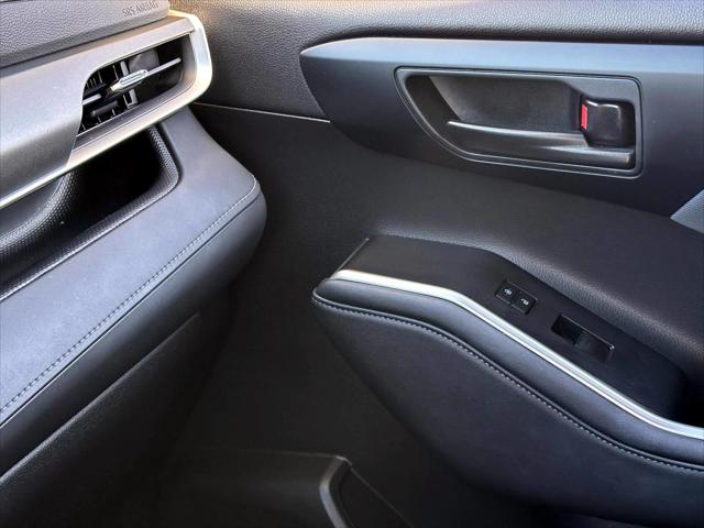 2023 Toyota Highlander L [23]