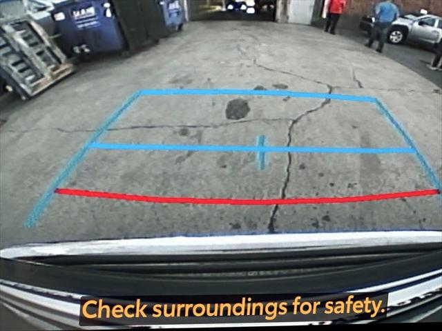 2023 Toyota Highlander L [24]