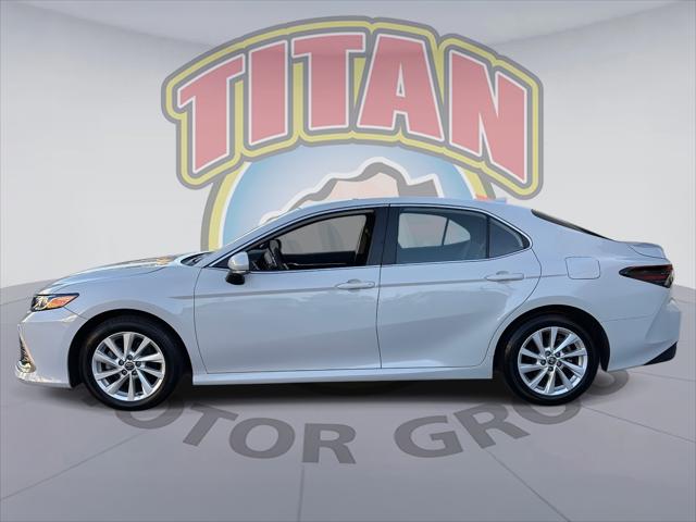 2023 Toyota Camry LE [1]