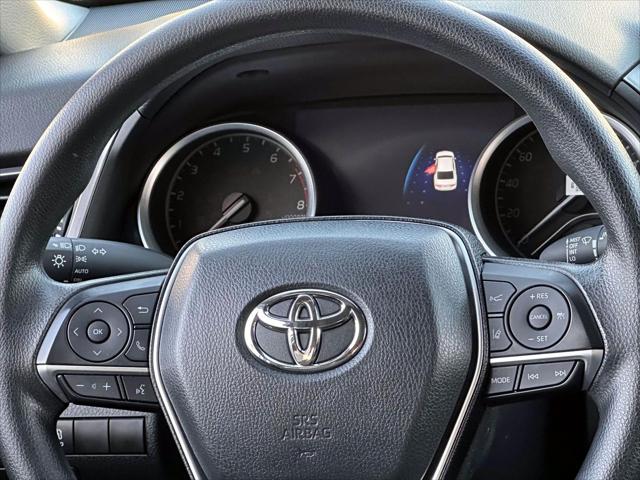 2023 Toyota Camry LE [18]