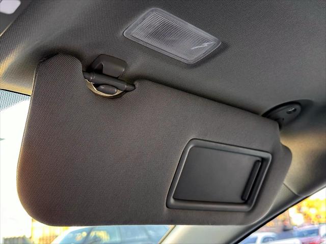 2023 Toyota Camry LE [25]