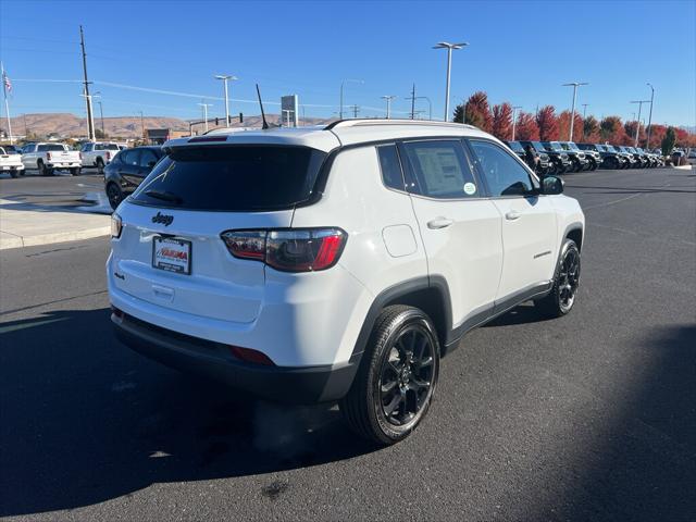 2026 Jeep Compass Latitude Altitude