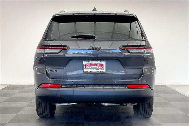 2025 Jeep Grand Cherokee GRAND CHEROKEE L ALTITUDE X 4X4