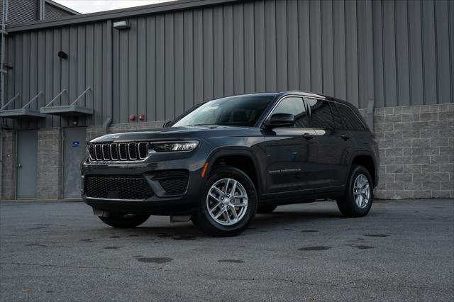 2025 Jeep Grand Cherokee GRAND CHEROKEE LAREDO X 4X2
