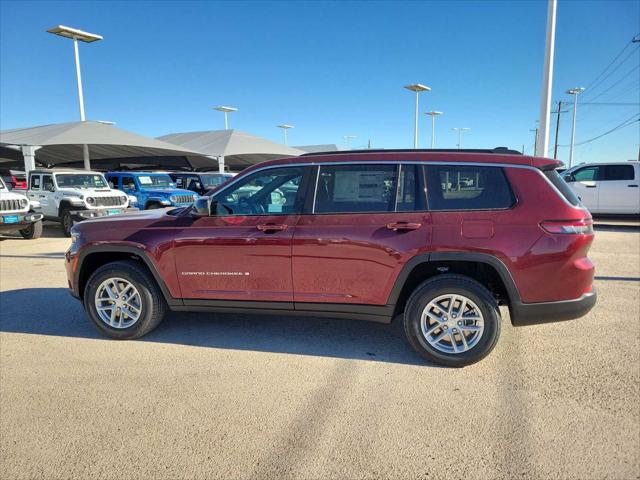 2025 Jeep Grand Cherokee GRAND CHEROKEE LAREDO X 4X4