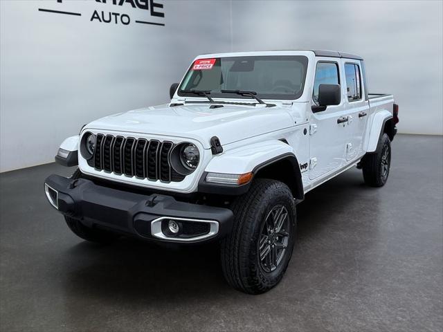 2026 Jeep Gladiator GLADIATOR SPORT S 4X4 2026 Jeep Gladiator GLADIATOR SPORT S 4X4