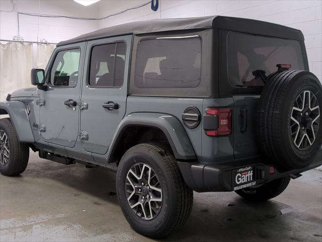2026 Jeep Wrangler 4-Door Sahara 4x4