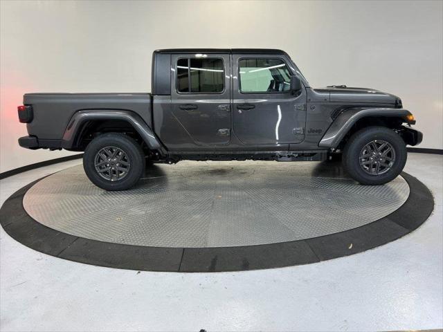 2026 Jeep Gladiator GLADIATOR SPORT S 4X4