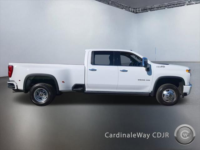 2022 Chevrolet Silverado 3500HD 4WD Crew Cab Long Bed High Country 2022 Chevrolet Silverado 3500HD 4WD Crew Cab Long Bed High Country