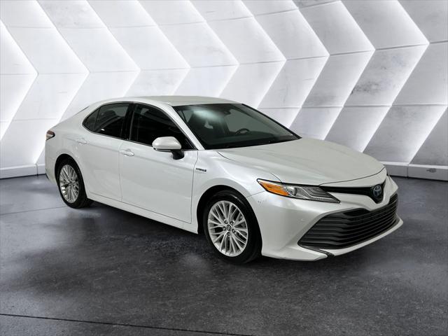 2018 Toyota Camry Hybrid XLE