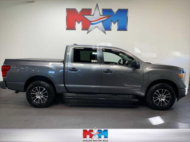 2022 Nissan TITAN Crew Cab SV 4x4 2022 Nissan TITAN Crew Cab SV 4x4