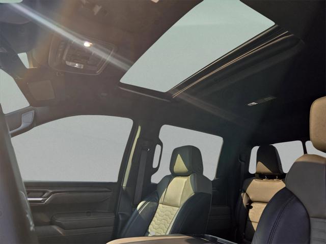 2024 Chevrolet Silverado 1500 4WD Crew Cab Short Bed ZR2 2024 Chevrolet Silverado 1500 4WD Crew Cab Short Bed ZR2