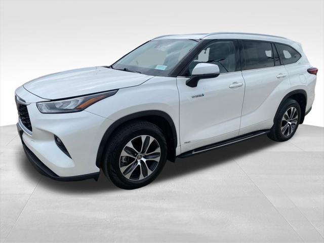 2020 Toyota Highlander Hybrid XLE 2020 Toyota Highlander Hybrid XLE