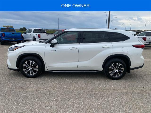2020 Toyota Highlander Hybrid XLE 2020 Toyota Highlander Hybrid XLE