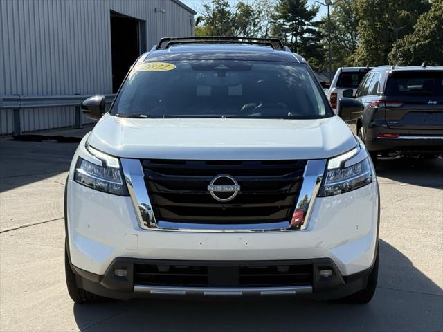 2022 Nissan Pathfinder Platinum 4WD 2022 Nissan Pathfinder Platinum 4WD