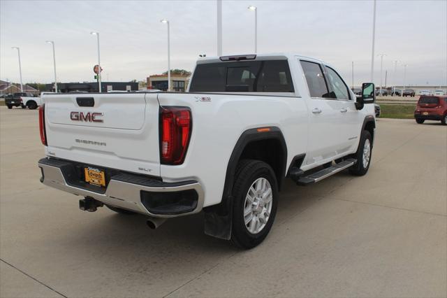 2022 GMC Sierra 2500HD 4WD Crew Cab Standard Bed SLT 2022 GMC Sierra 2500HD 4WD Crew Cab Standard Bed SLT