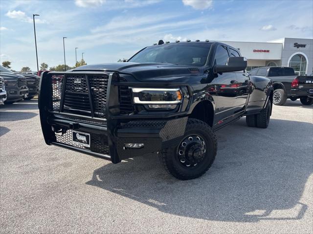 2022 RAM 3500 Laramie Crew Cab 4x4 8 Box 2022 RAM 3500 Laramie Crew Cab 4x4 8 Box