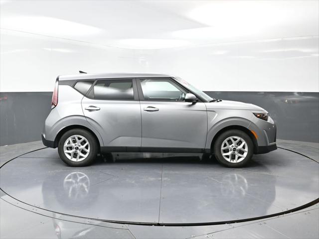 2024 Kia Soul LX 2024 Kia Soul LX