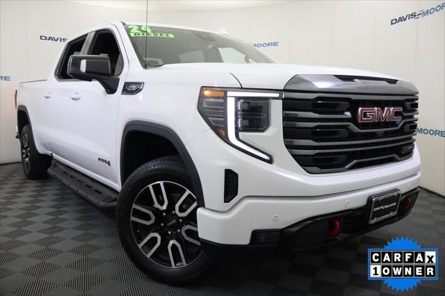 2024 GMC Sierra 1500 4WD Crew Cab Standard Box AT4