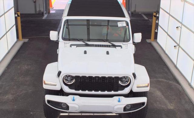 2024 Jeep Wrangler 4xe Summit 4xe 2024 Jeep Wrangler 4xe Summit 4xe