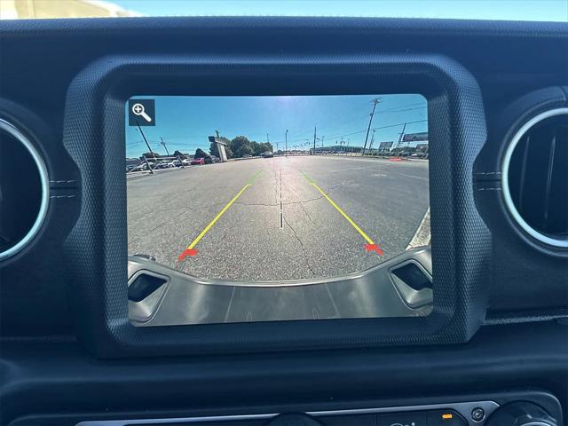 2021 Jeep Gladiator Overland 4X4 2021 Jeep Gladiator Overland 4X4