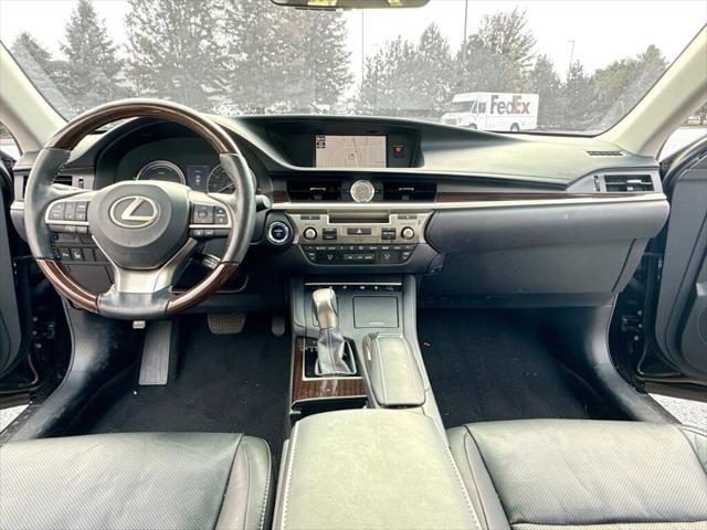 2018 Lexus ES 300h ES 300h 2018 Lexus ES 300h ES 300h