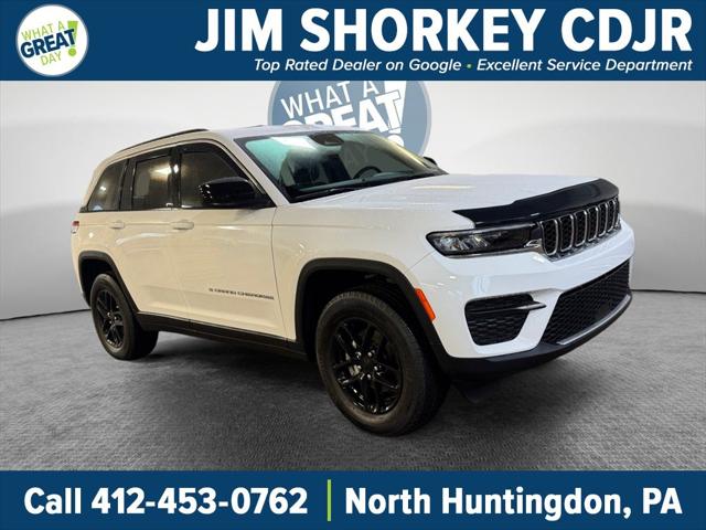 2025 Jeep Grand Cherokee Laredo X 4x4