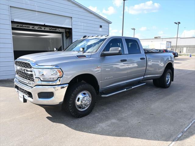 2021 RAM 3500 Tradesman Crew Cab 4x4 8 Box 2021 RAM 3500 Tradesman Crew Cab 4x4 8 Box