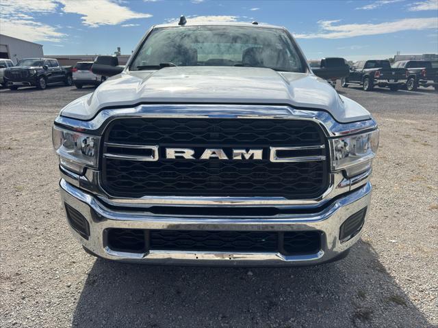 2020 RAM 2500 Tradesman Crew Cab 4X4 64 Box
