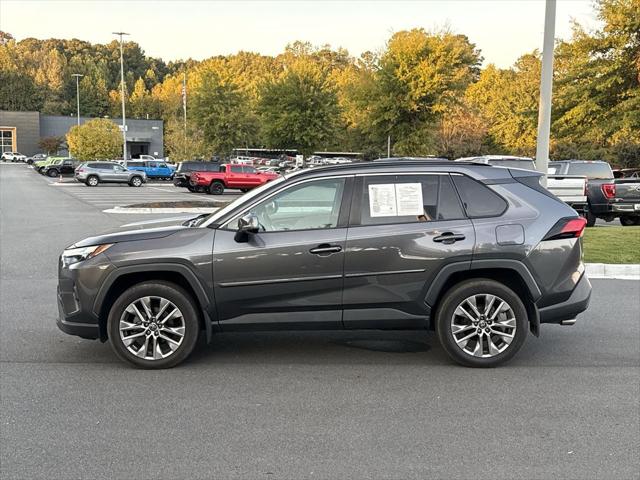 2022 Toyota RAV4 XLE Premium