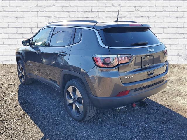 2017 Jeep New Compass Latitude 4x4 2017 Jeep New Compass Latitude 4x4