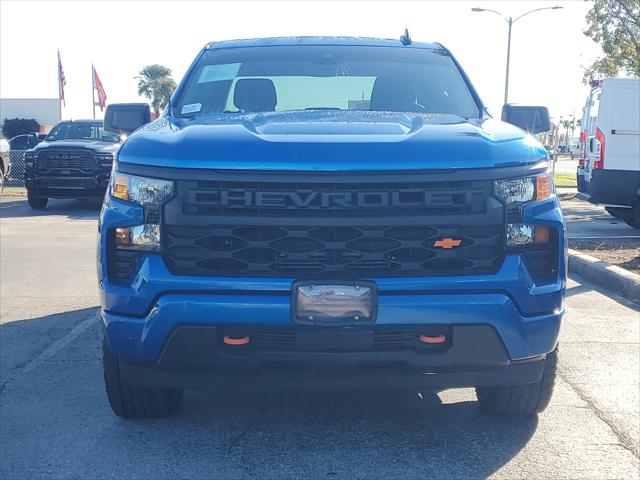 2022 Chevrolet Silverado 1500 4WD Double Cab Standard Bed Custom