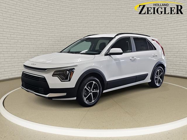 2024 Kia Niro LX 2024 Kia Niro LX