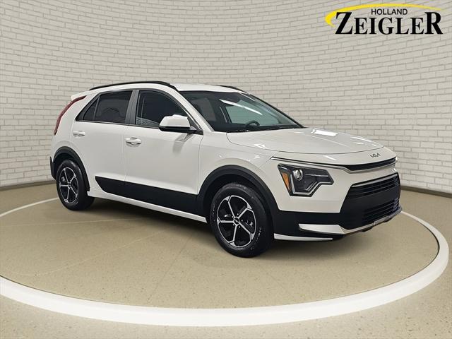 2024 Kia Niro LX 2024 Kia Niro LX